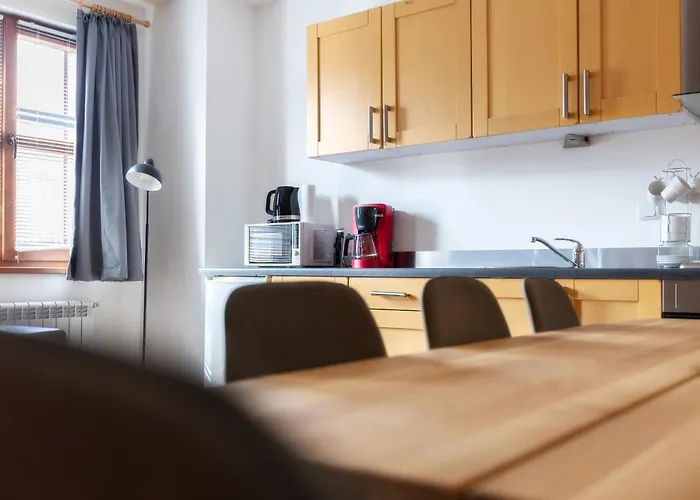 'chamonix' In - 1 Bedroom - In&out - Free